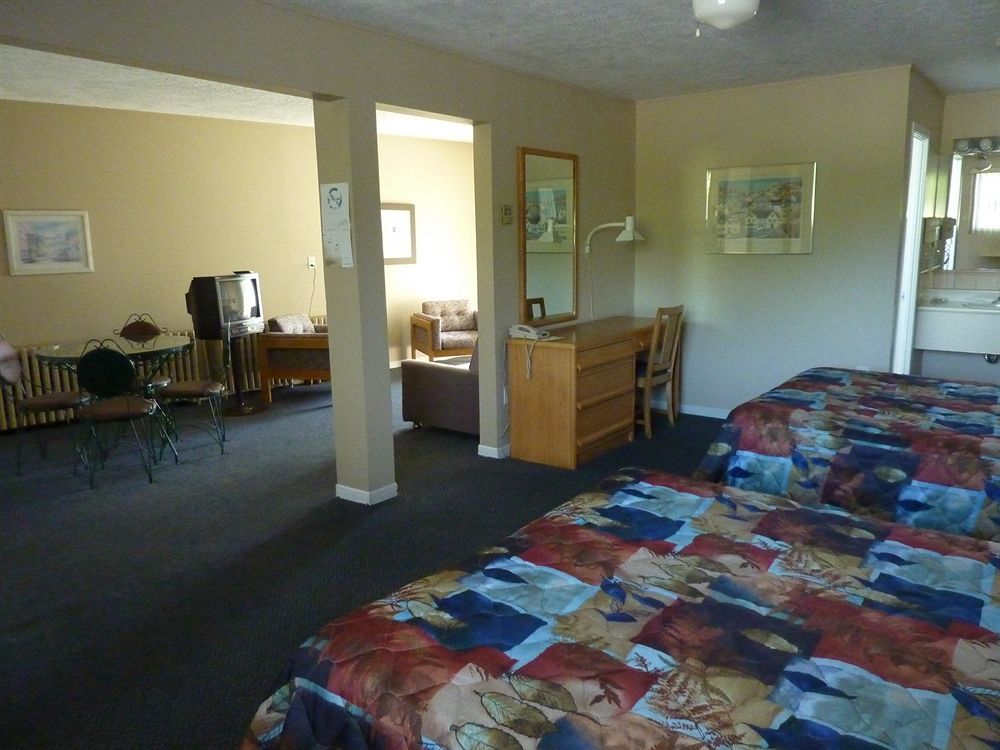 Motel Belle Riviere Saint-Jean-sur-Richelieu Exteriör bild