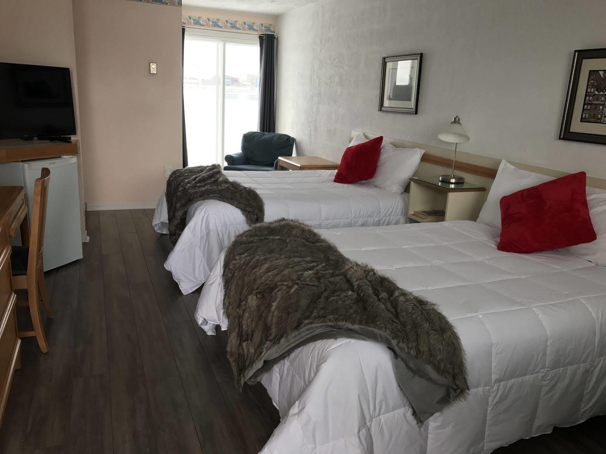 Motel Belle Riviere Saint-Jean-sur-Richelieu Exteriör bild